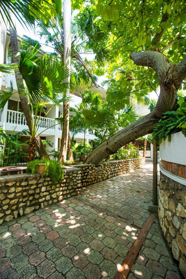 Le Plaza Hotel Port-au-Prince Eksteriør bilde