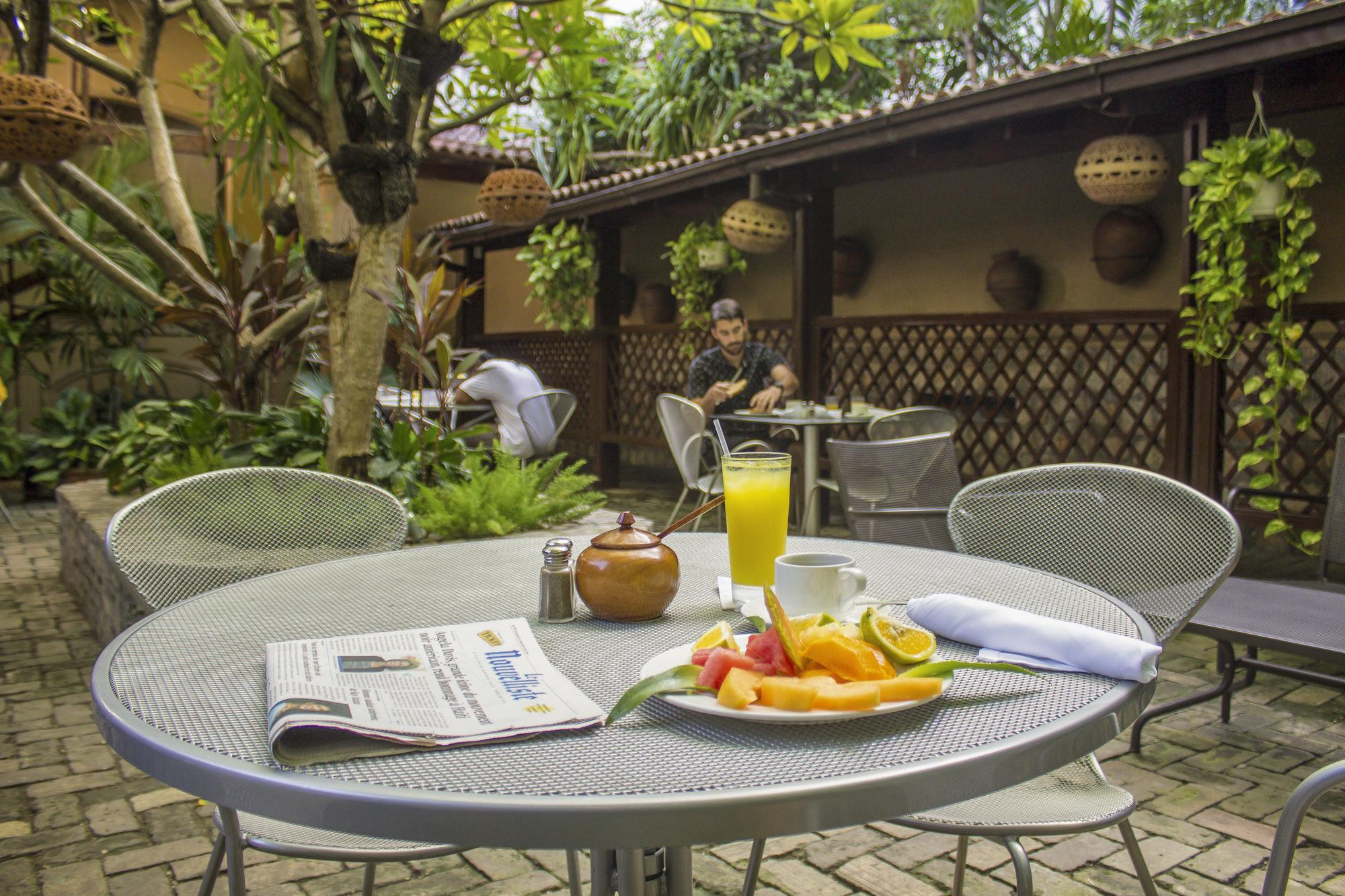 Le Plaza Hotel Port-au-Prince Eksteriør bilde