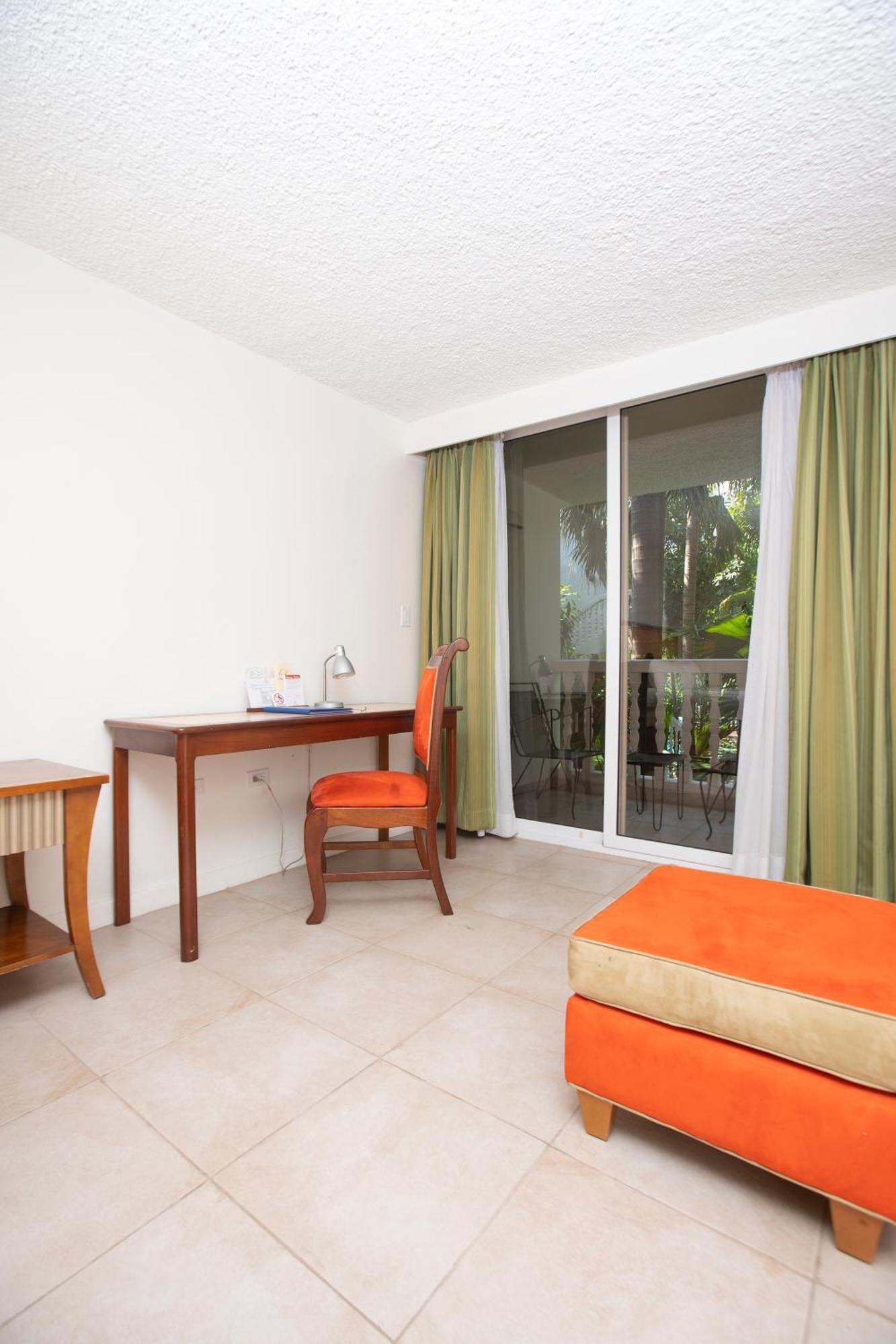 Le Plaza Hotel Port-au-Prince Rom bilde